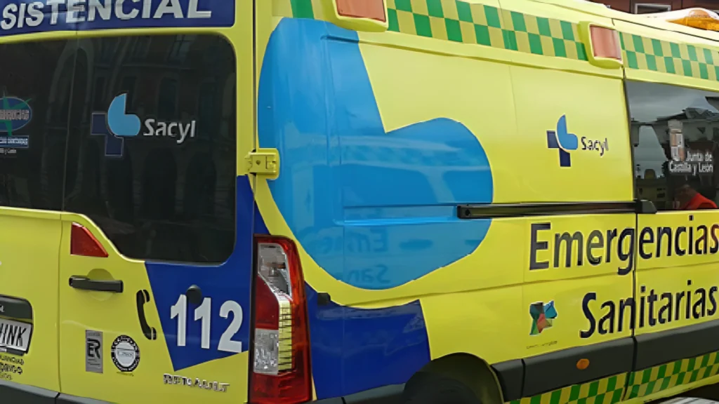 Un joven resulta herido tras derrapar con su moto en Villamayor