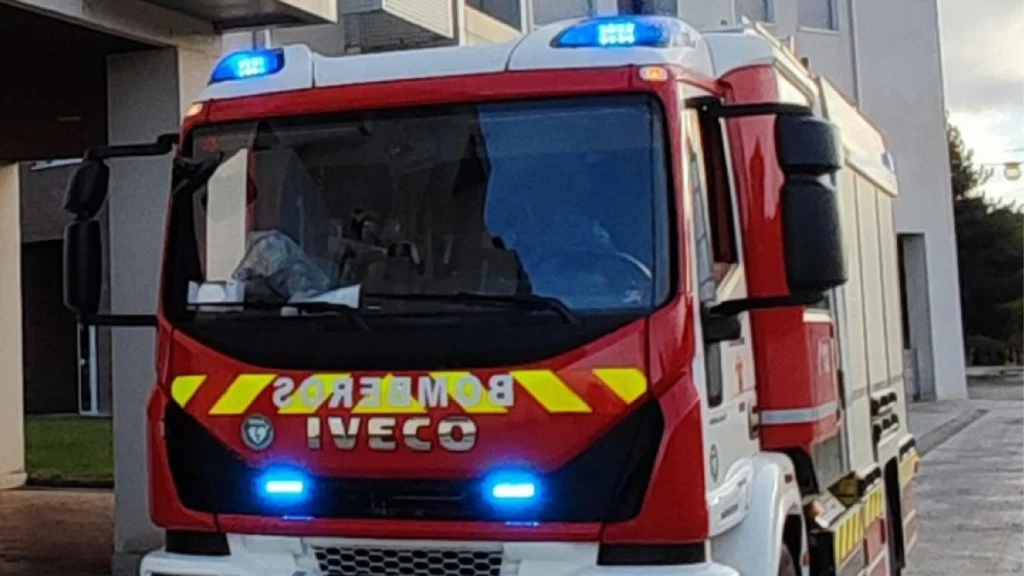 Bomberos calle Calleja y Zurita