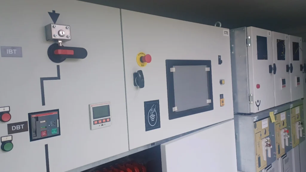 Adif invierte 33 millones en la línea Medina del Campo - Ourense