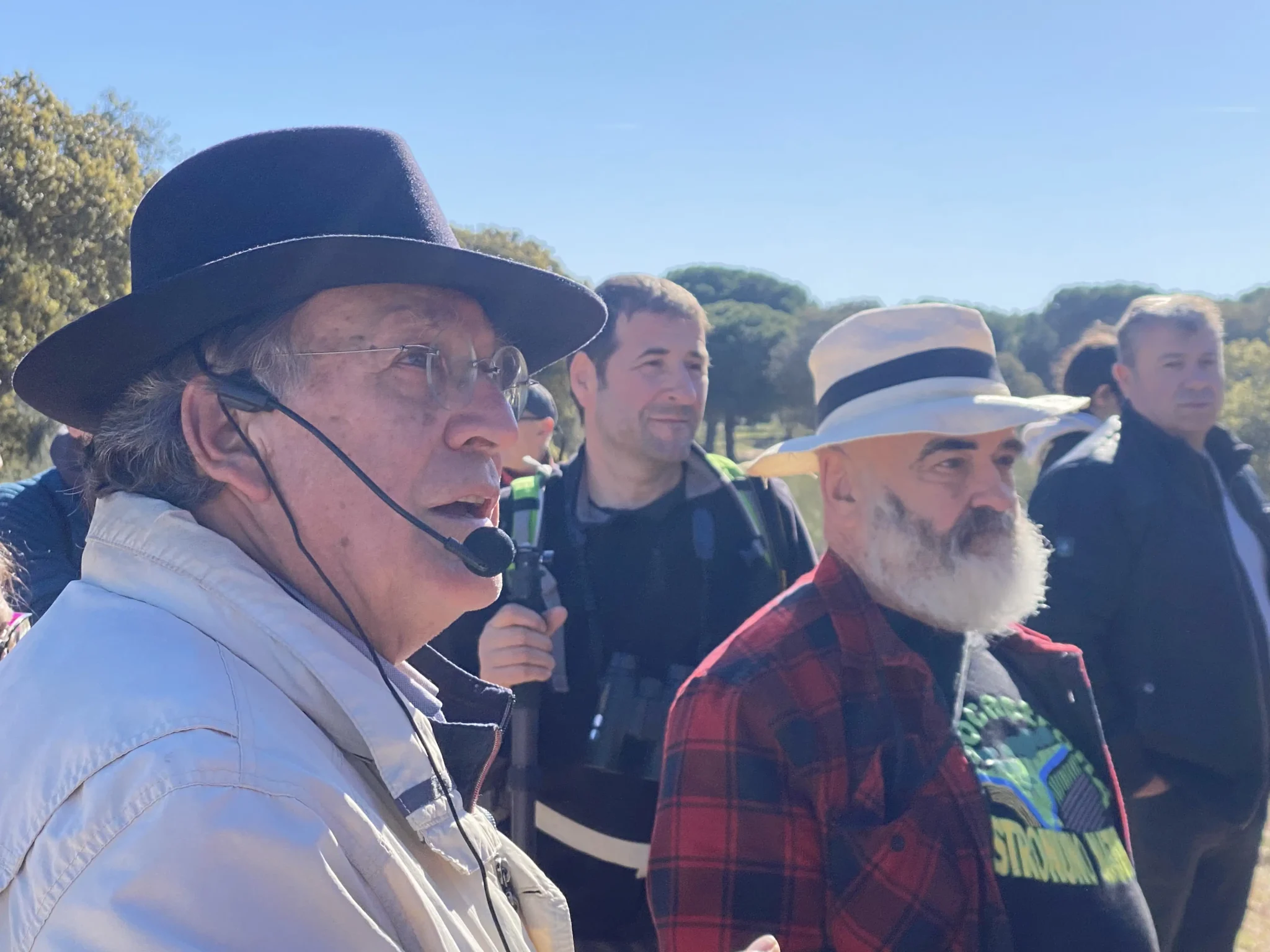 Joaquín Araujo realiza un paseo didáctico en Castronuño