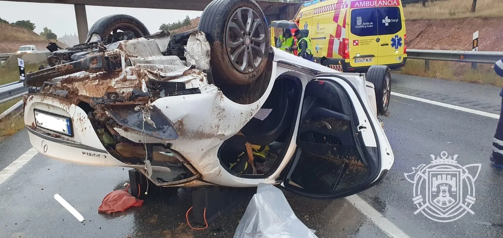 El vuelco de un turismo deja dos heridos en la A-1 en Lerma