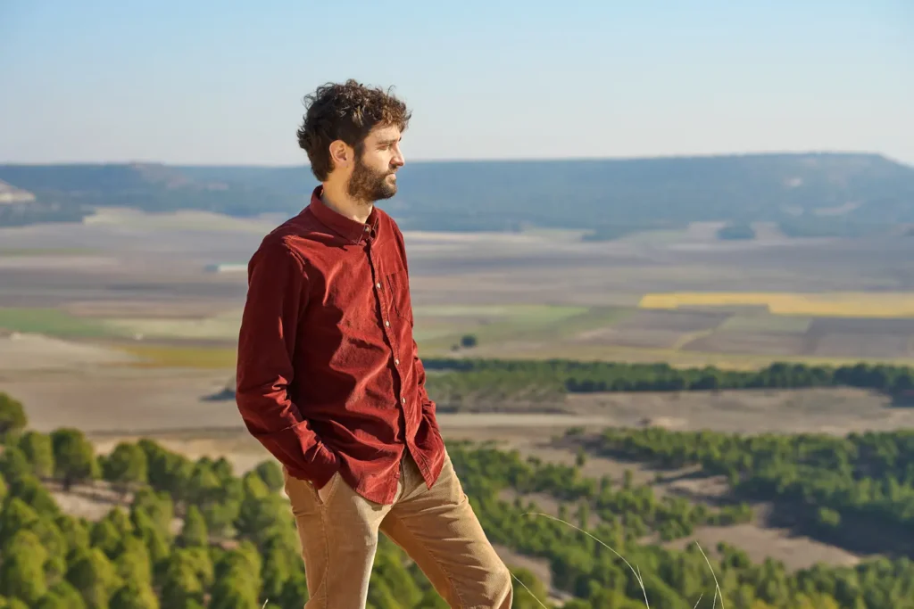 Guille Jové celebra una década en la música con su libro-disco 'Apuntes para un territorio'