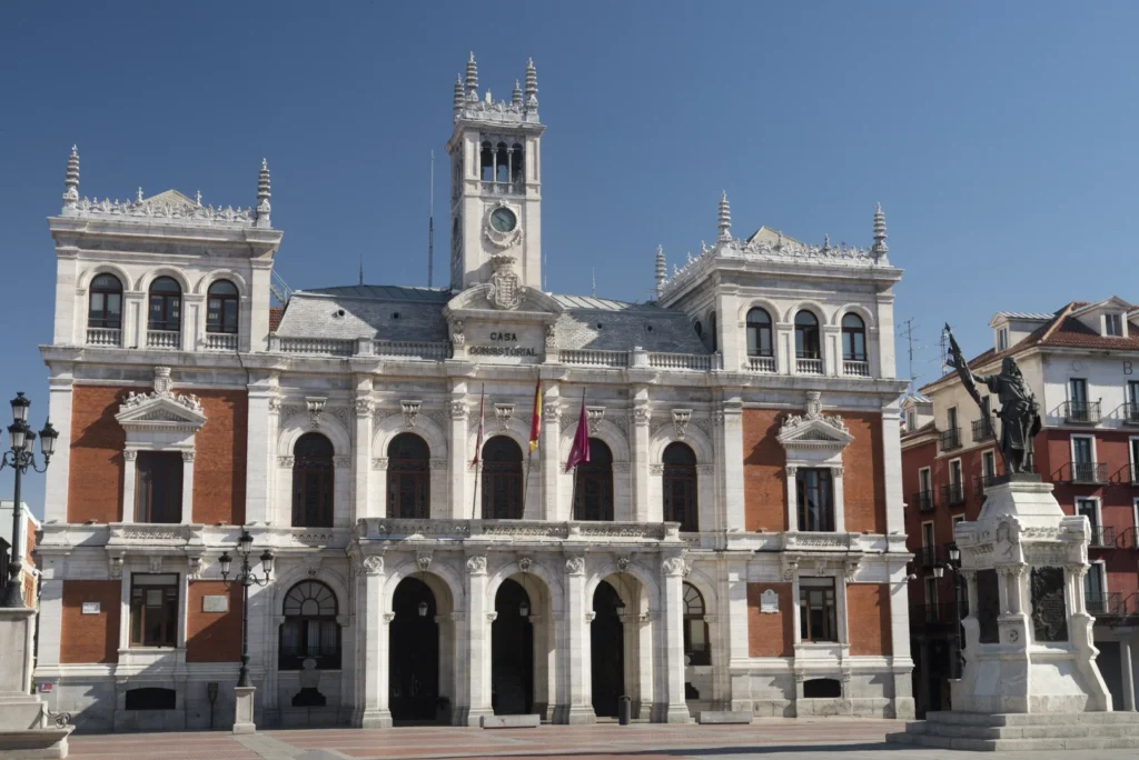 La ciudadanía de Valladolid bate récord de participación a través del servicio municipal de quejas e incidencias
