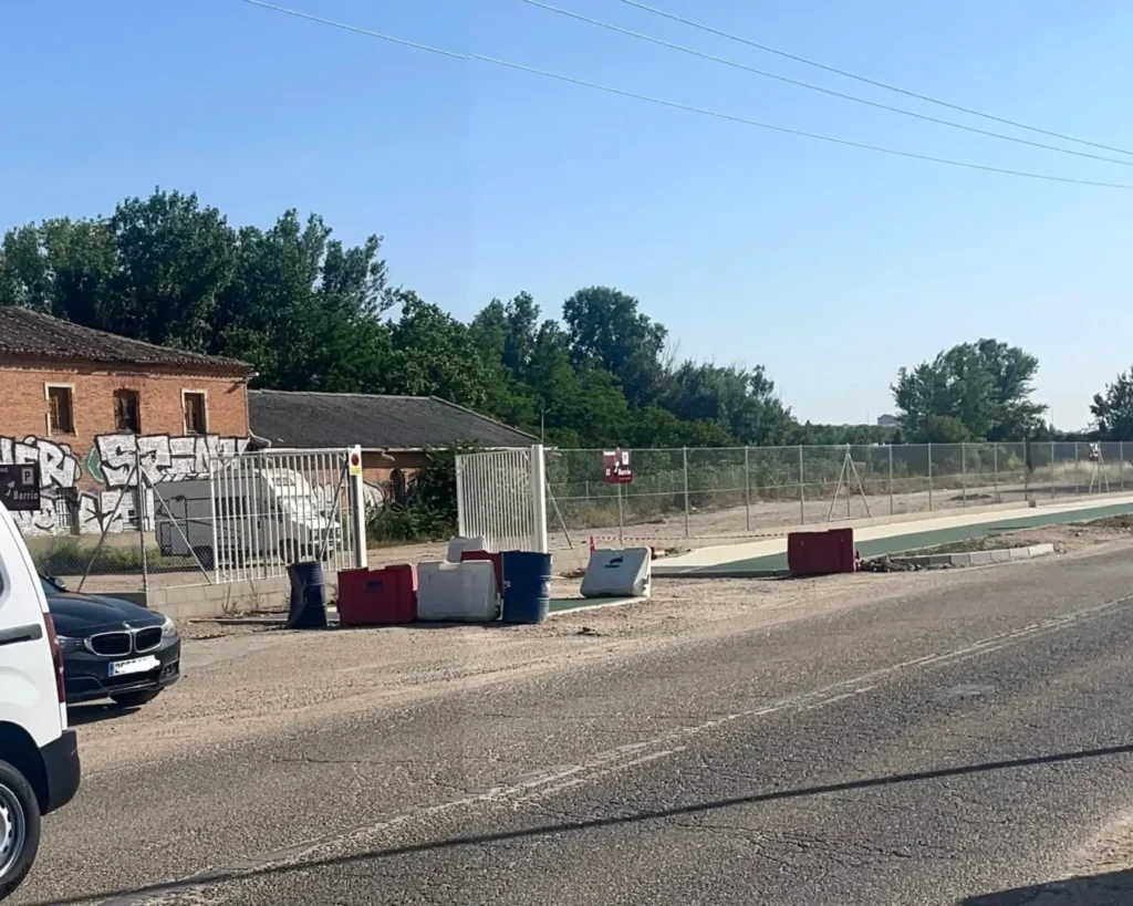 VTLP denuncia que el nuevo carril bici del Camino Viejo de Simancas