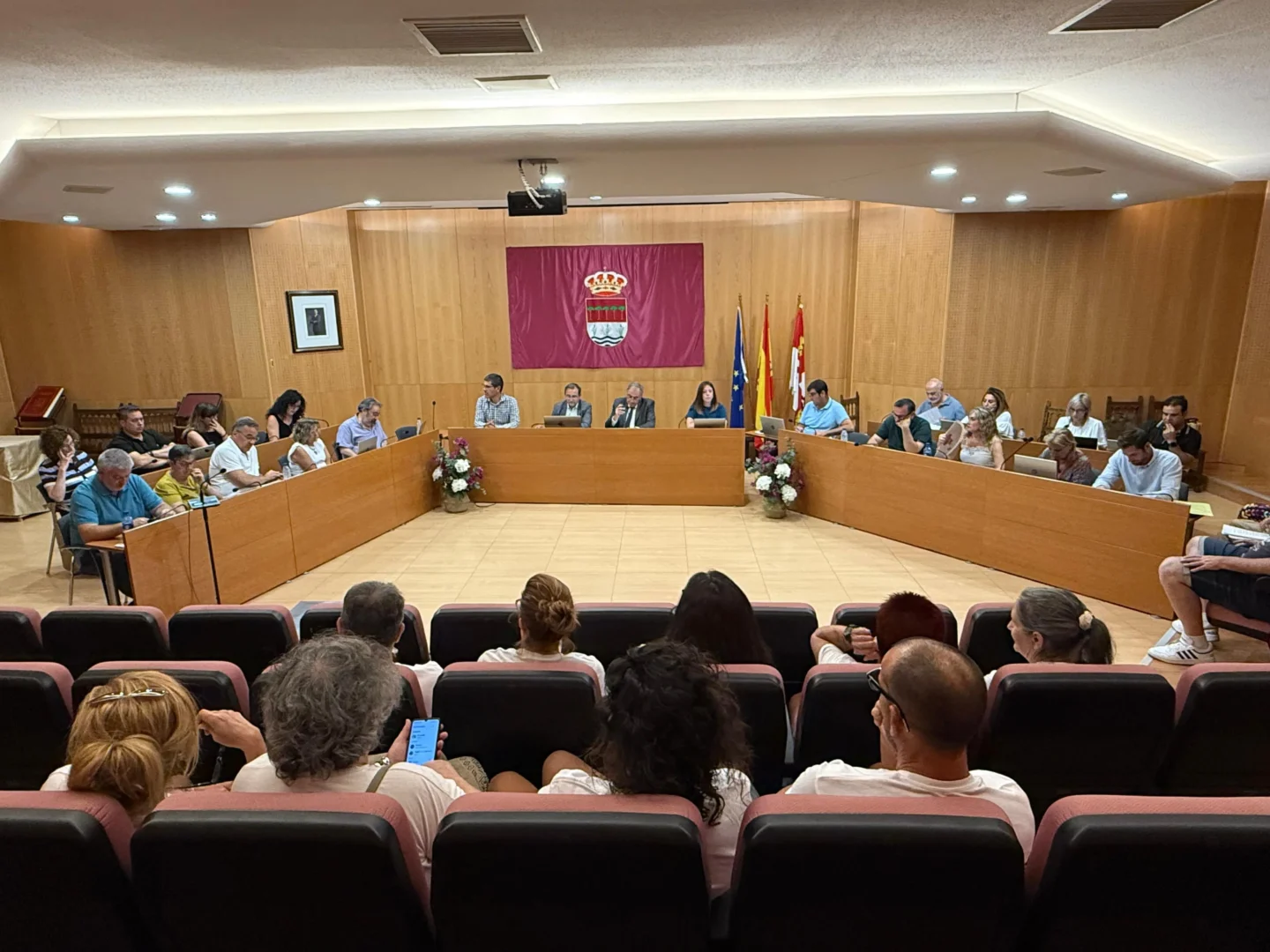 Izquierda Unida-Podemos denuncia el veto a la participación vecinal
