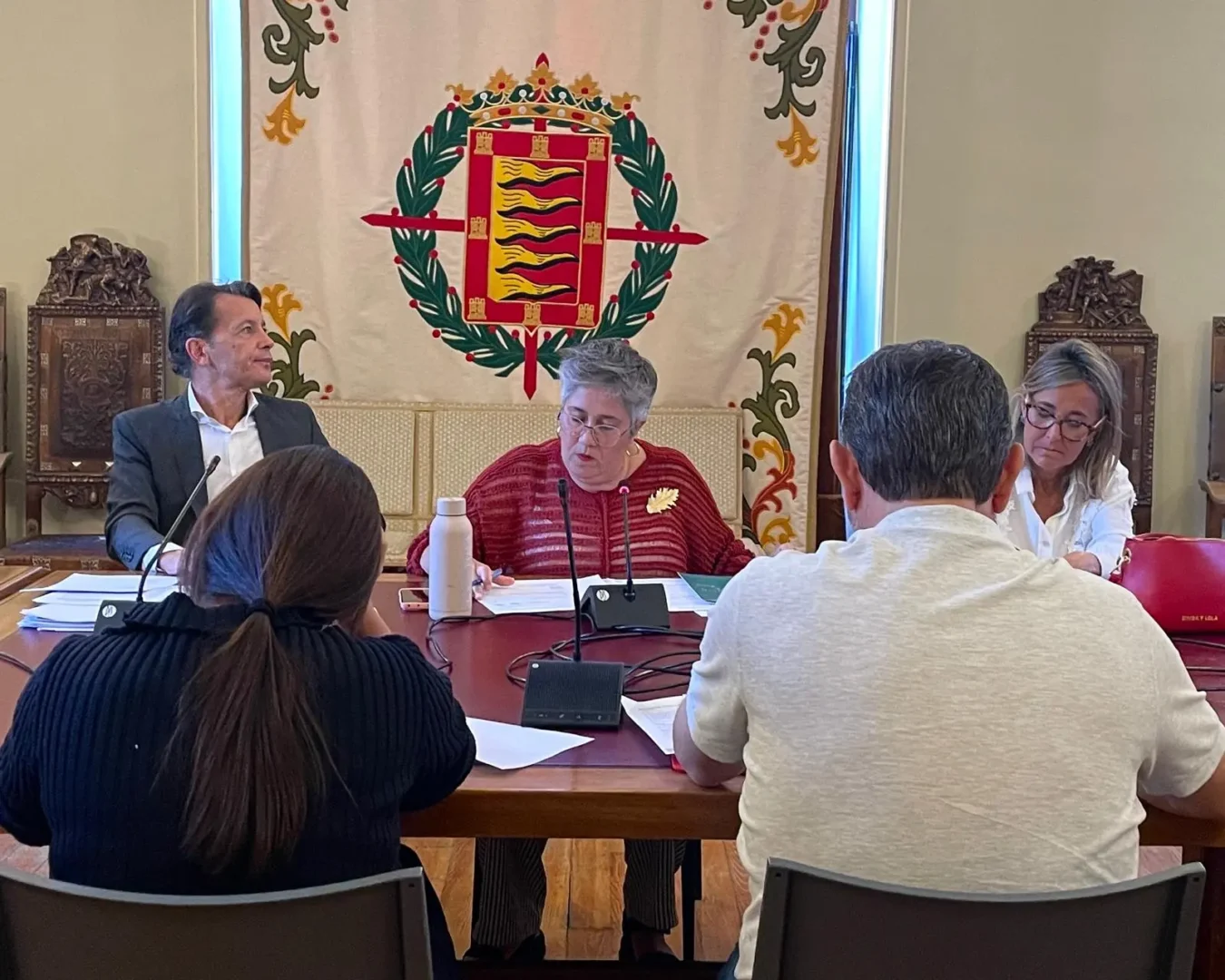 Las quejas y reclamaciones al Ayuntamiento se disparan en 2025 y superarán en septiembre las de todo 2024